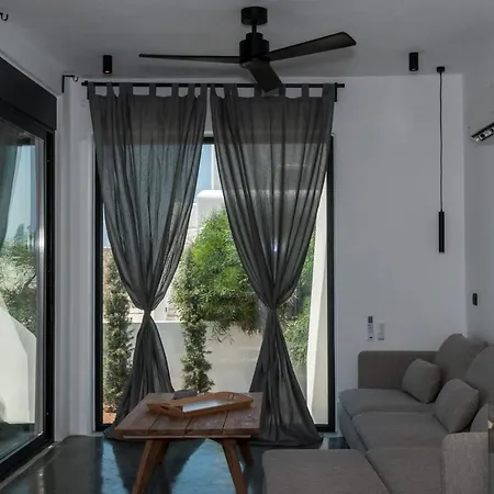 Stremma Naxos Villa *